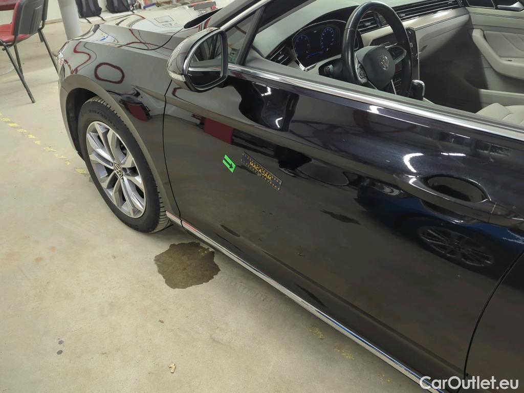  Volkswagen  Passat Highline 2.0 TDI DSG 150 CP #17