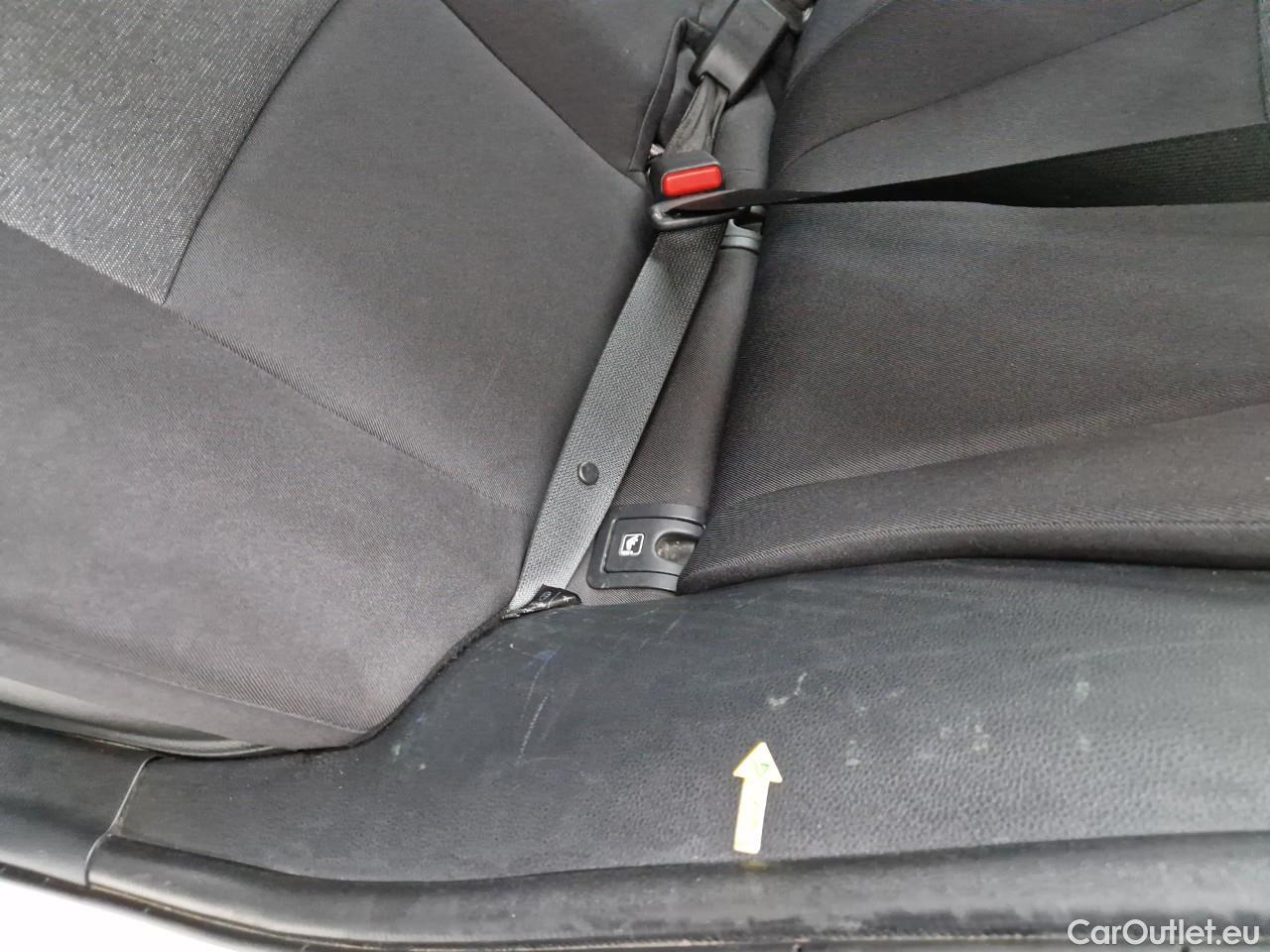  Toyota  Yaris 1.5 Hybrid Eco HYB Auto #39