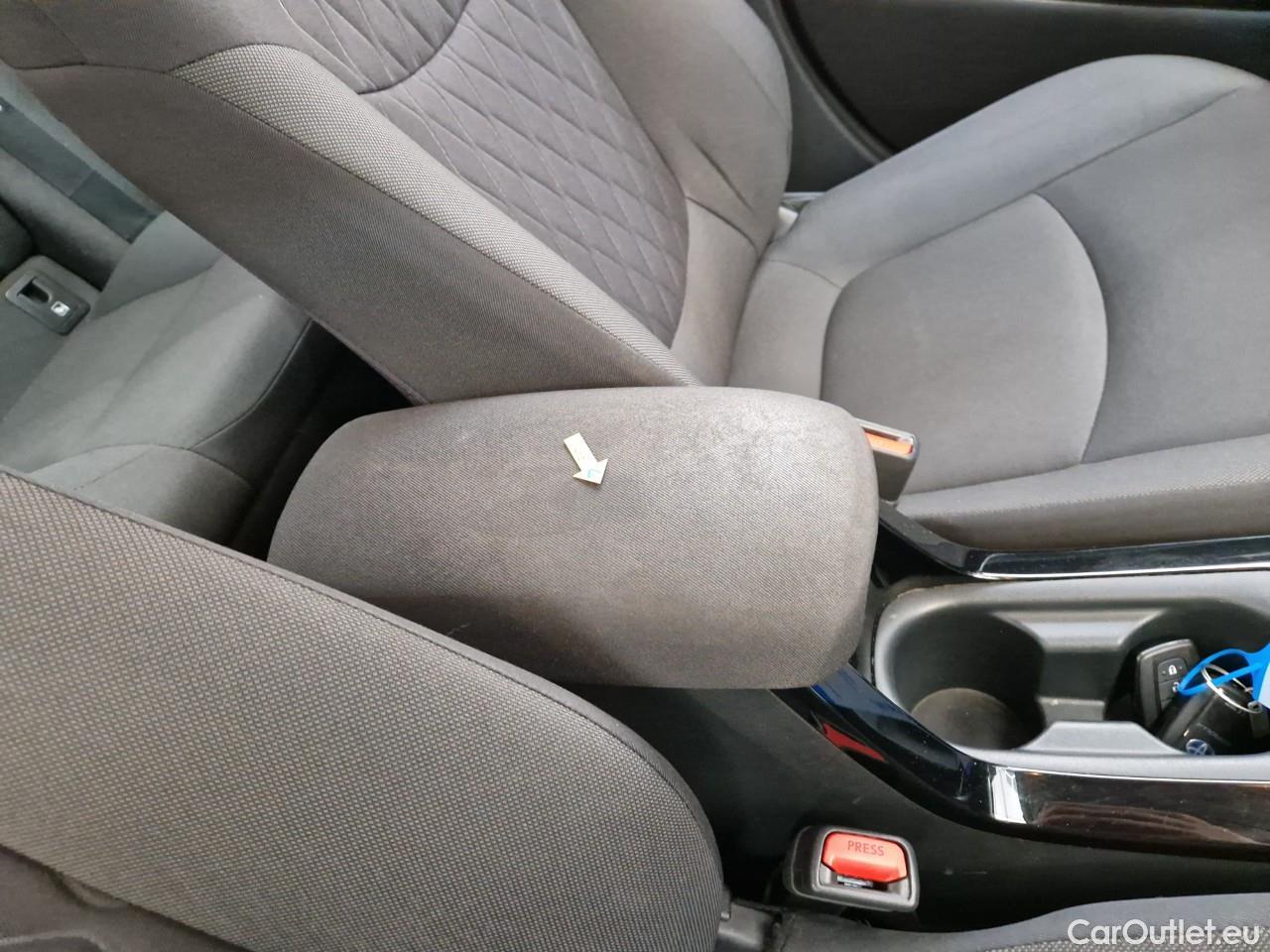  Toyota  Corolla 1.8 Hybrid Business HSD E-CVT #58