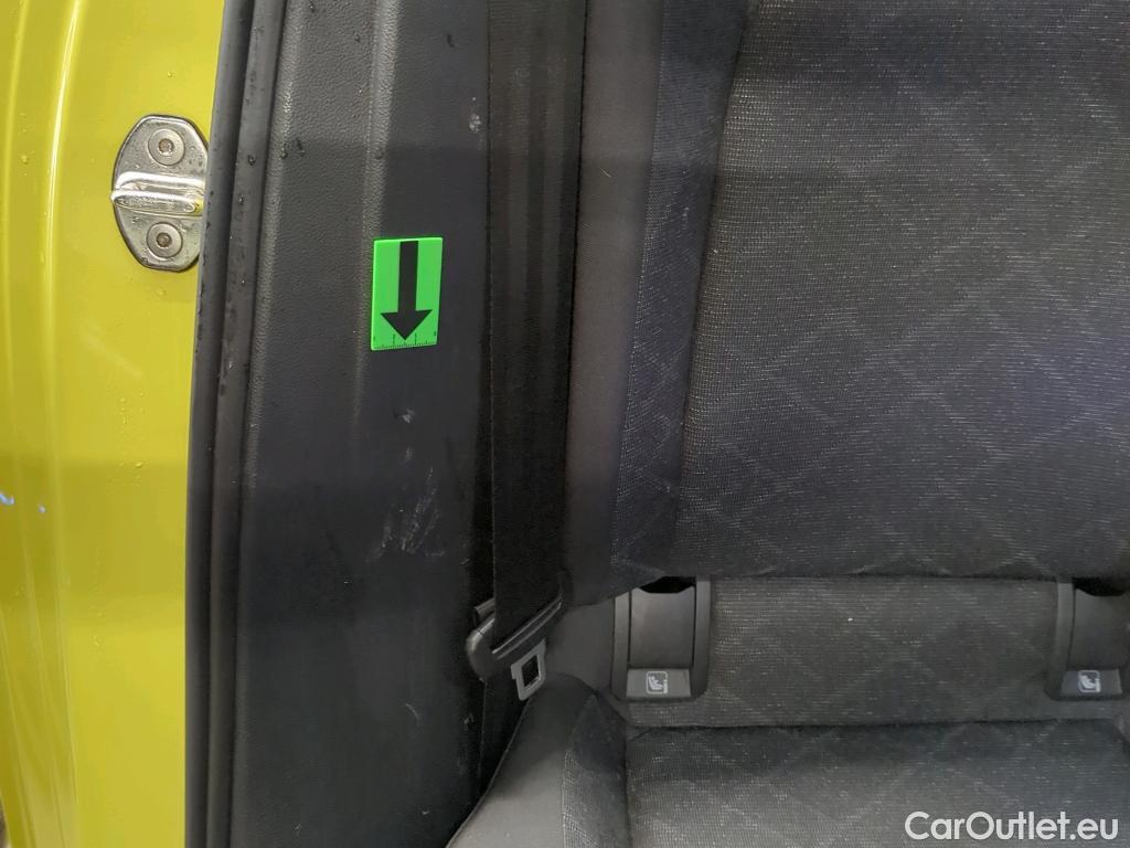  Volkswagen  Golf  2.0 TDI 116HP DSG Life Variant #35