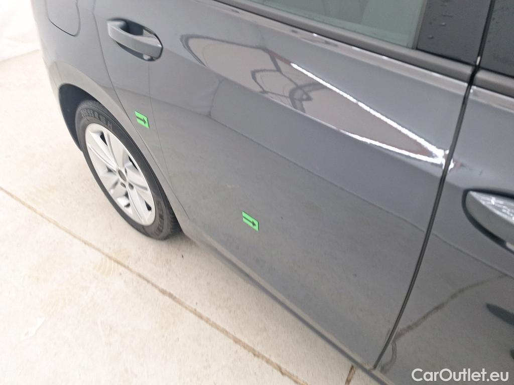  Volkswagen  Golf  1.5 eTSI ACT DSG mild hybrid Life #11