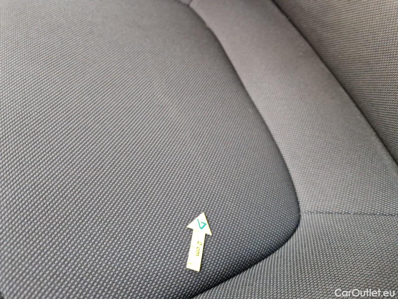  Toyota  Corolla 1.8 Hybrid Business HSD E-CVT #37