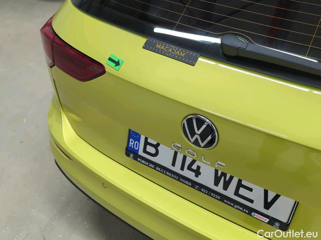  Volkswagen  Golf  2.0 TDI 116HP DSG Life Variant #9