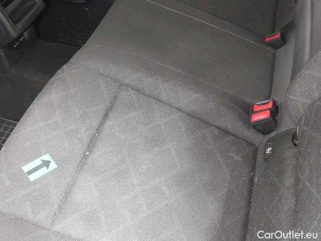  Volkswagen  Golf  2.0 TDI 116HP DSG Life Variant #24