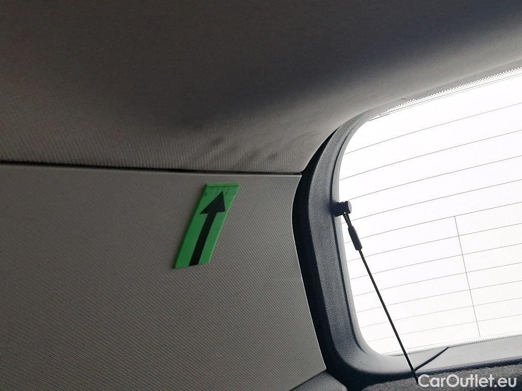  Volkswagen  Golf  1.5 eTSI ACT DSG mild hybrid Life #28