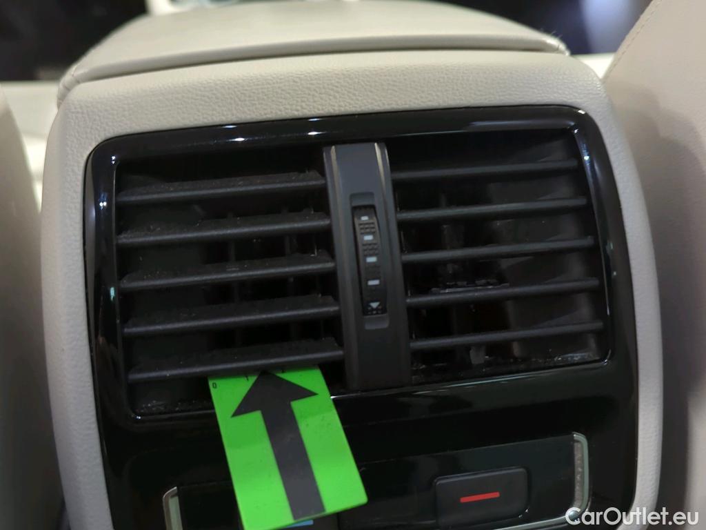  Volkswagen  Passat Highline 2.0 TDI DSG 150 CP #30