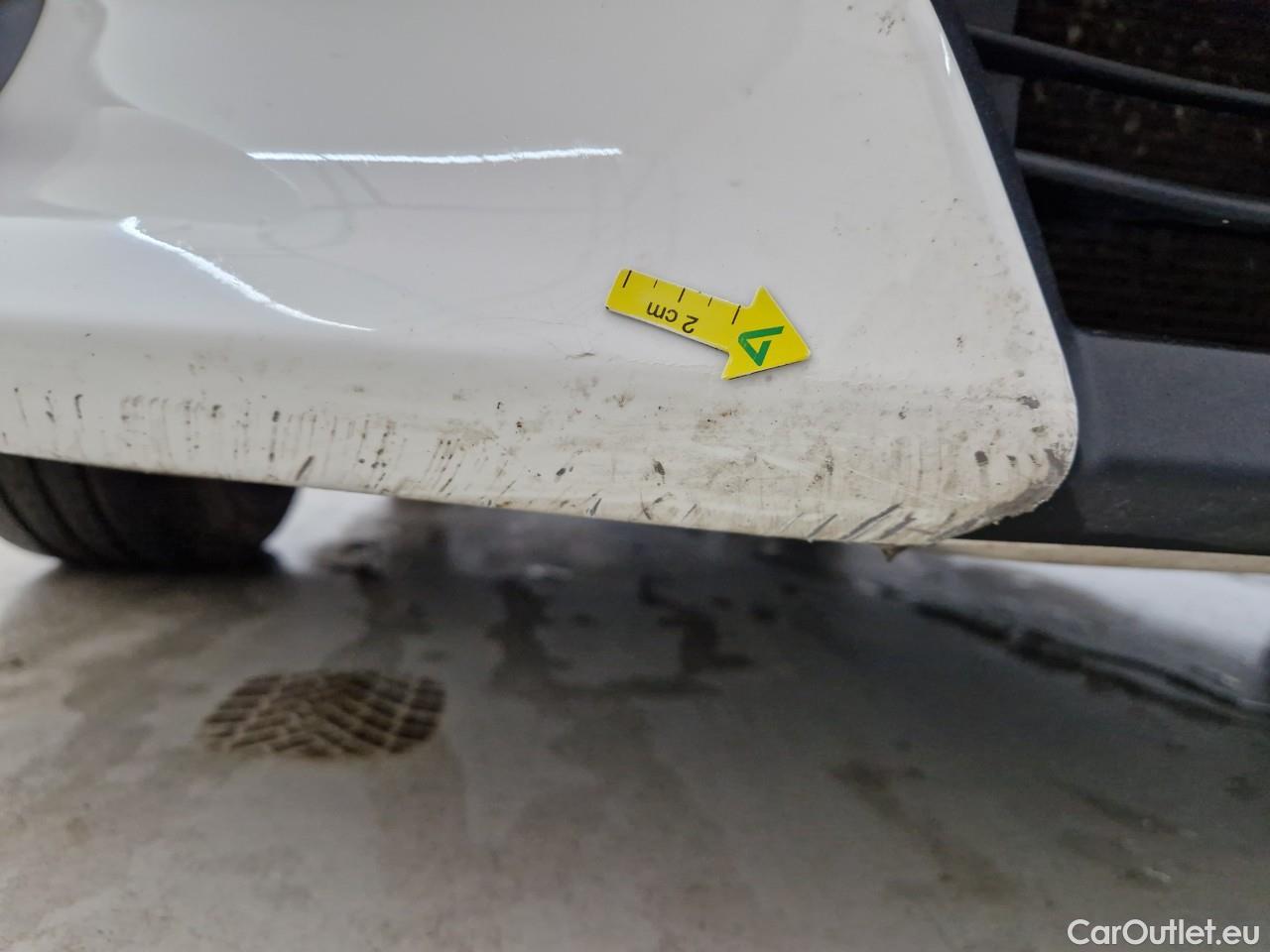  Toyota  Yaris 1.5 Hybrid Eco HYB Auto #9