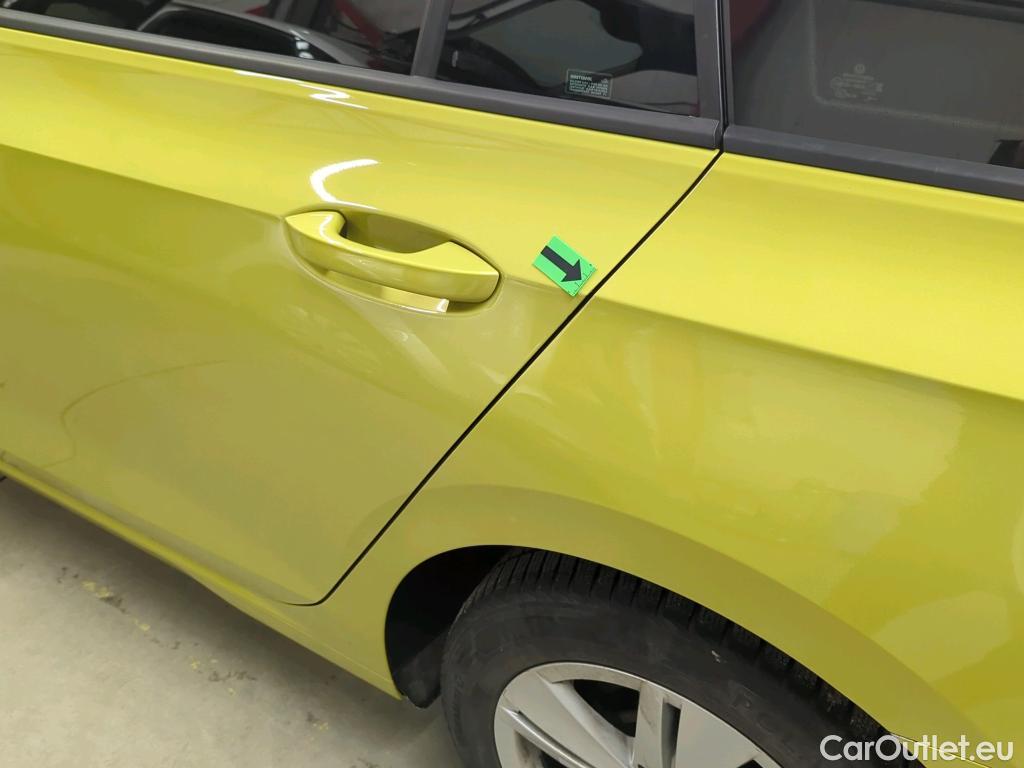  Volkswagen  Golf  2.0 TDI 116HP DSG Life Variant #33