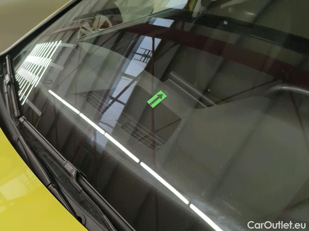  Volkswagen  Golf  2.0 TDI 116HP DSG Life Variant #1