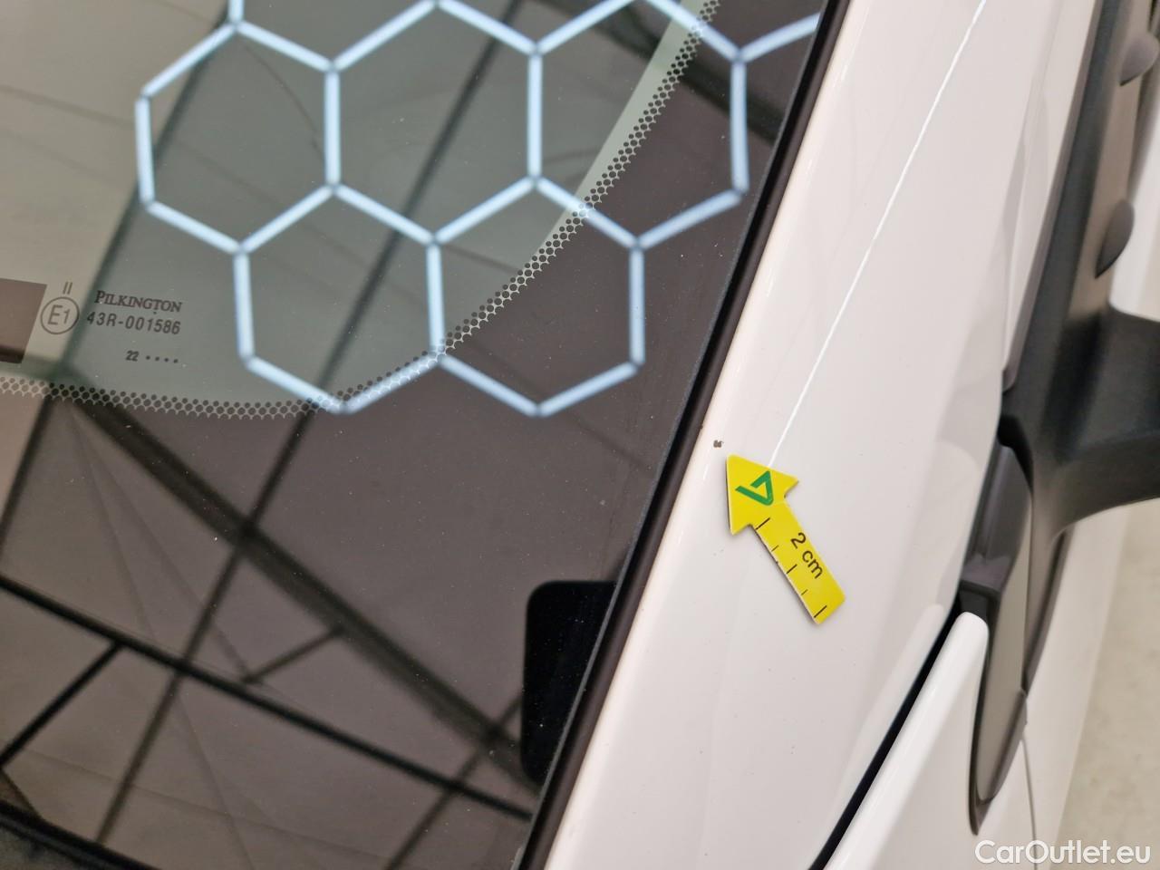  Toyota  Yaris 1.5 Hybrid Eco HYB Auto #18