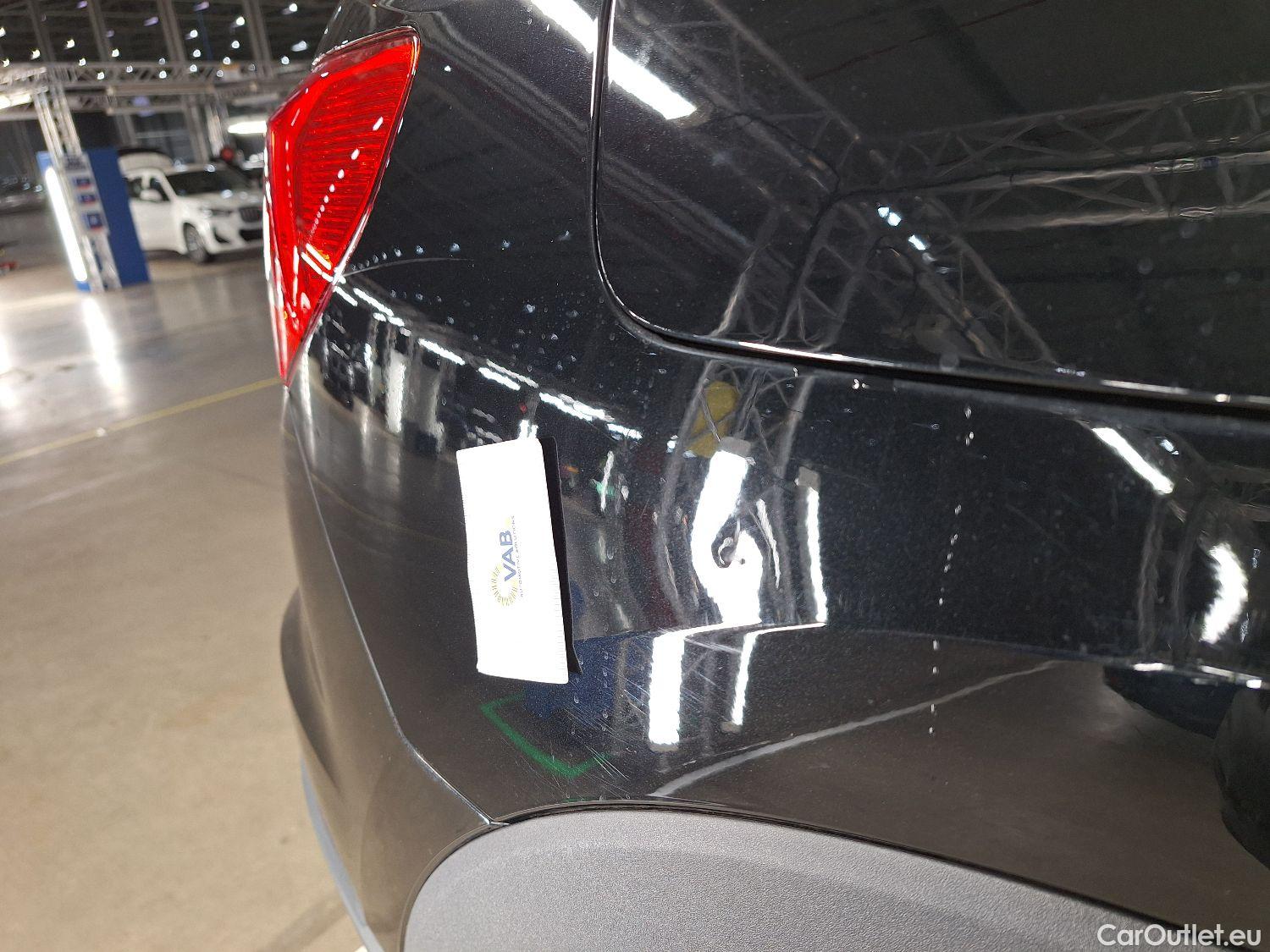  Audi  Q3 Audi,  '18, Audi  35 TDI S Tronic Business Edition 5d #16