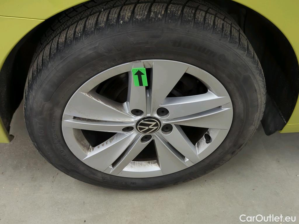  Volkswagen  Golf  2.0 TDI 116HP DSG Life Variant #19