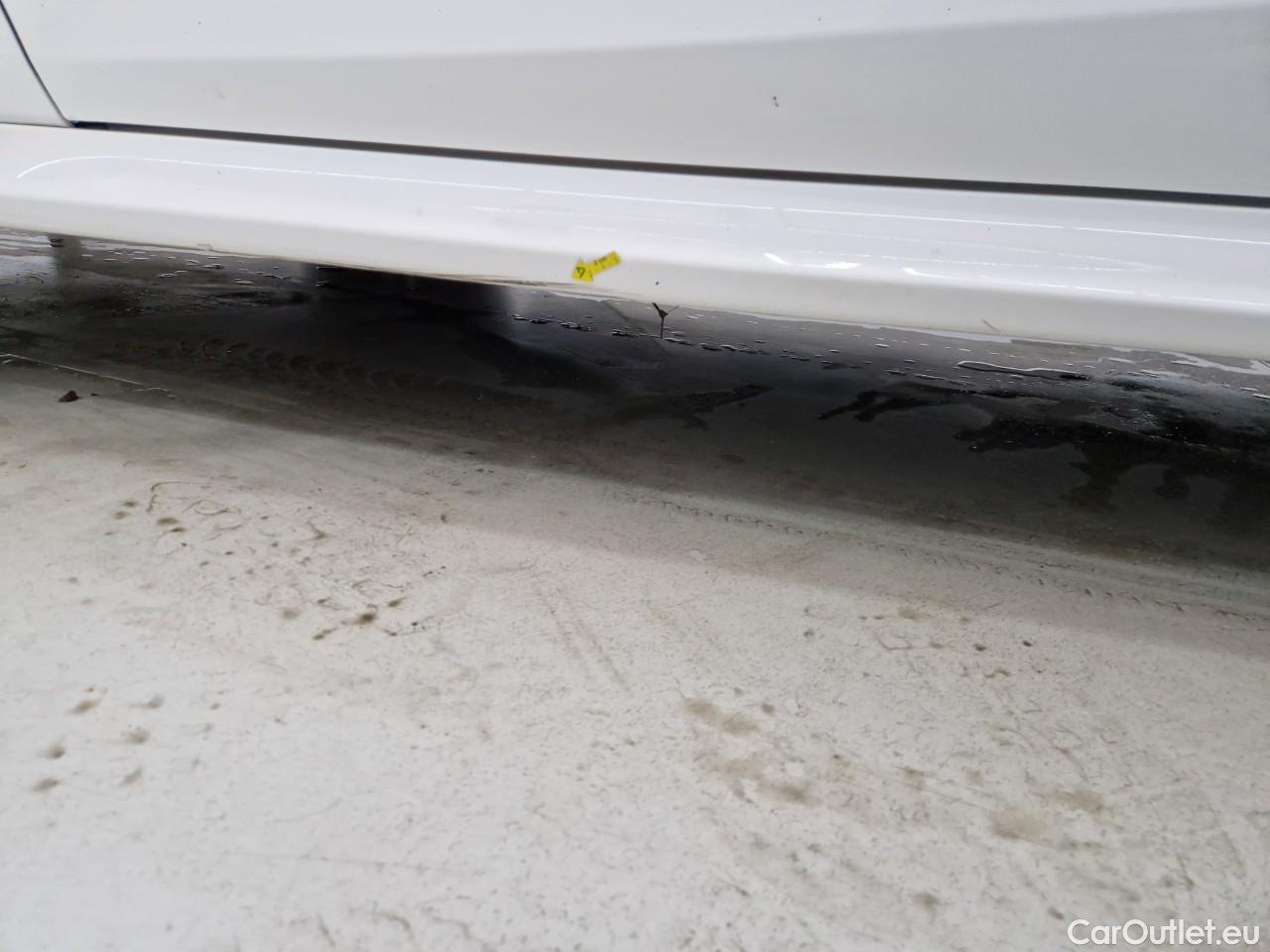  Toyota  Yaris 1.5 Hybrid Eco HYB Auto #6