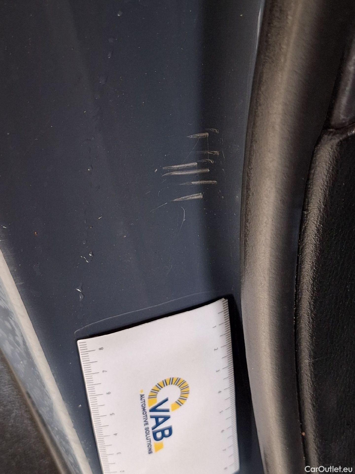  Bmw  X1 BMW,  FL'19, BMW  sDrive18iA (100 kW) 5d #34