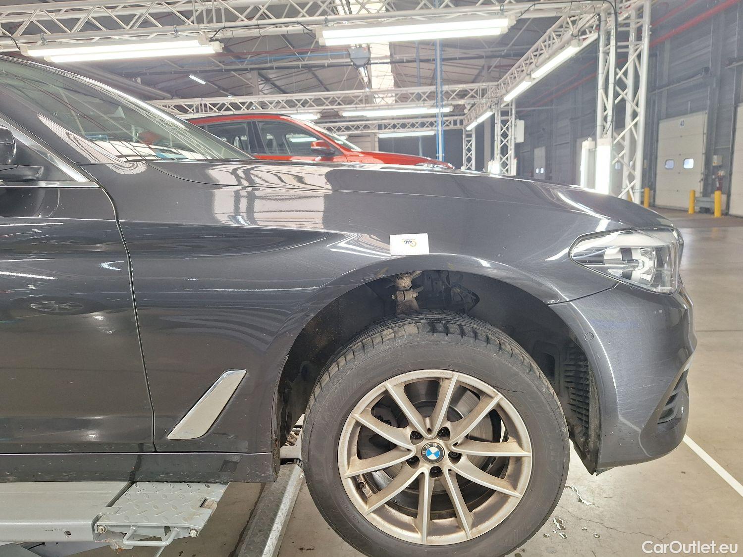  Bmw  Serie 5 BMW, 5-serie '16, BMW 5 Reeks Berline 518d 100kW Aut. 4d #44