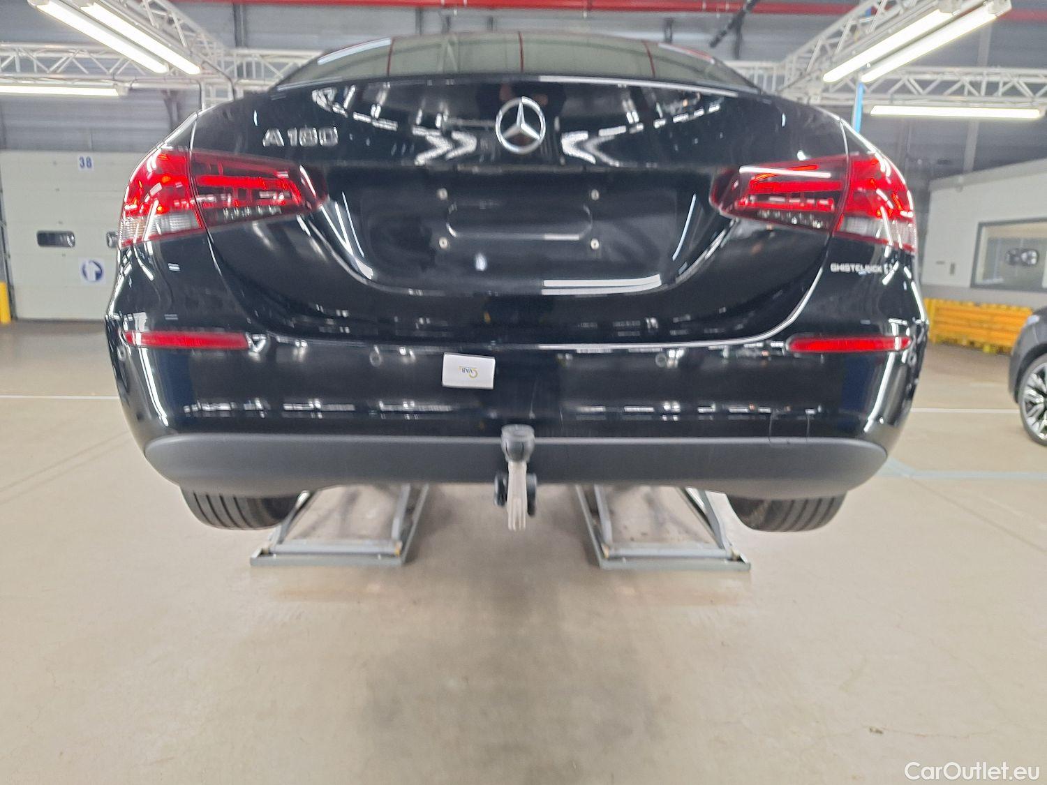  Mercedes  A-Klasse Mercedes, A-Class Berline '18, Mercedes-Benz  Limousine A 180 Business So #8