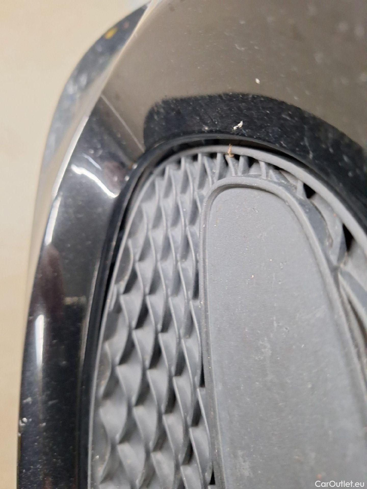  Mercedes  A-Klasse Mercedes, A-Class Berline '18, Mercedes-Benz  Limousine A 180 Business So #28