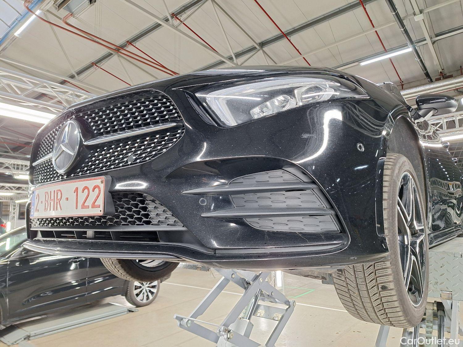  Mercedes  A-Klasse Mercedes, A-Class Berline '18, Mercedes-Benz  Limousine A 180d Business S #3