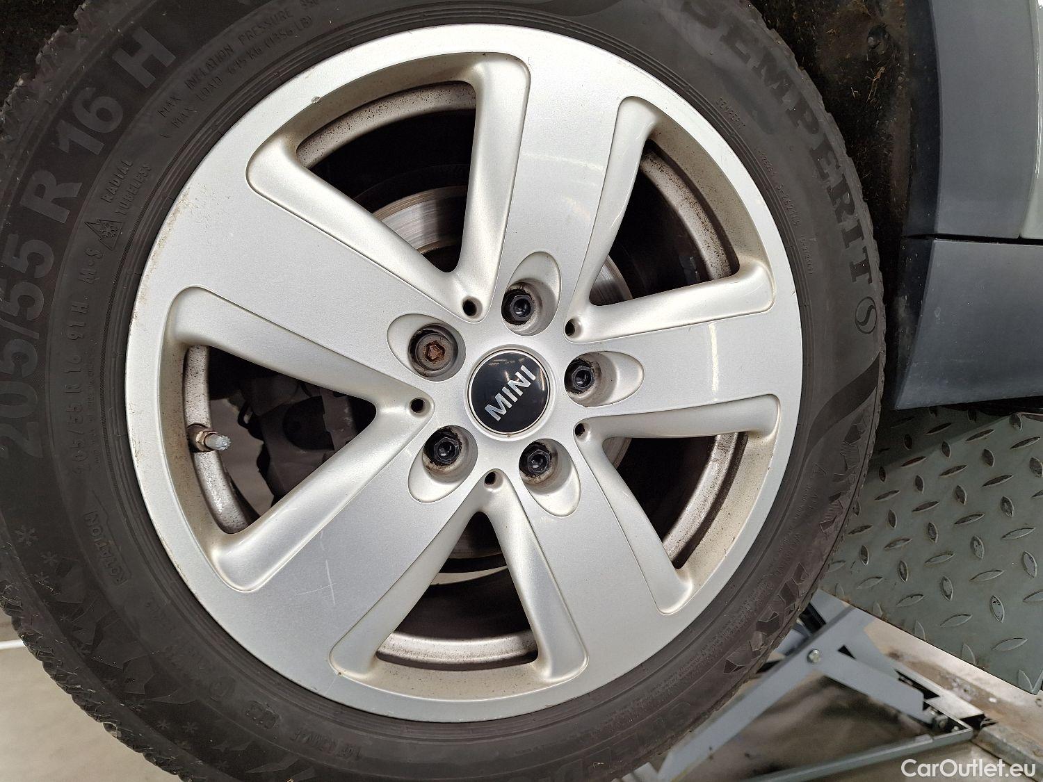  Mini  Clubman MINI, Mini  '15, Mini  One D (85 kW) Aut. 5d #3