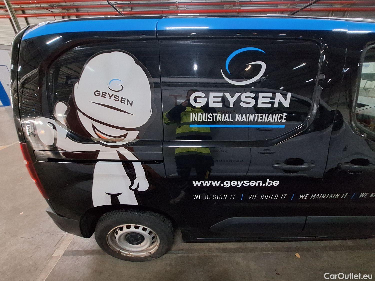  Opel  Combo Opel, _ '18, Opel  1.5 Turbo 55kW 2.0T L1H1 Edition 4d #48