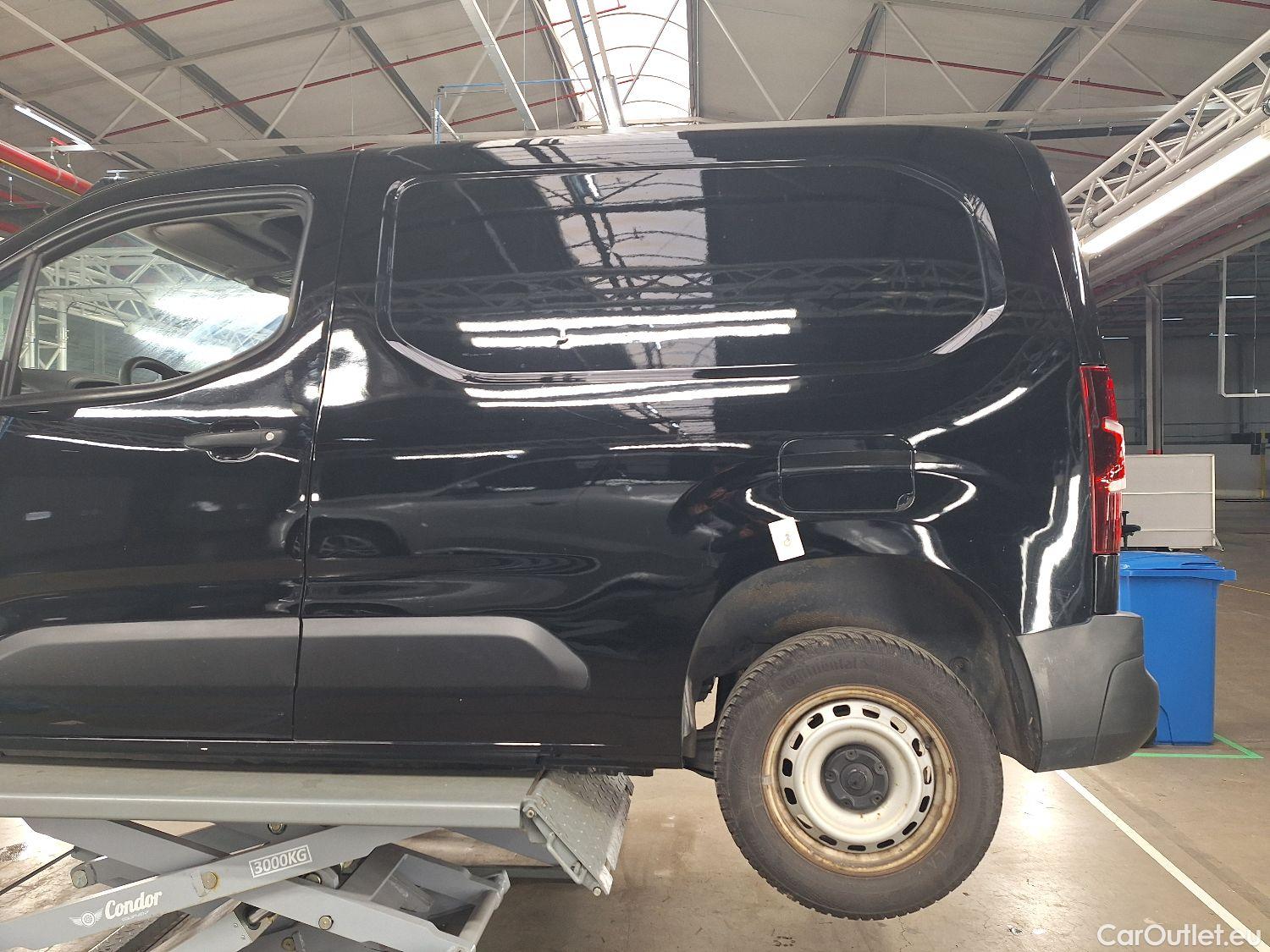  Opel  Combo Opel, _ '18, Opel  1.5 Turbo 55kW 2.0T L1H1 Edition 4d #31