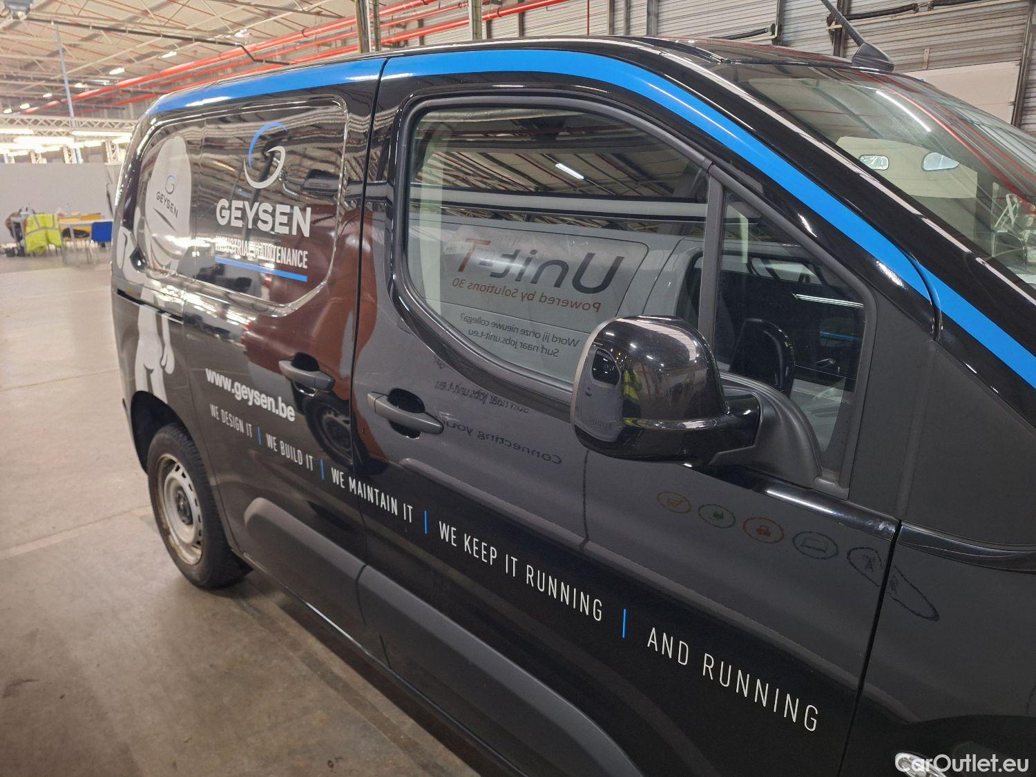  Opel  Combo Opel, _ '18, Opel  1.5 Turbo 55kW 2.0T L1H1 Edition 4d #47