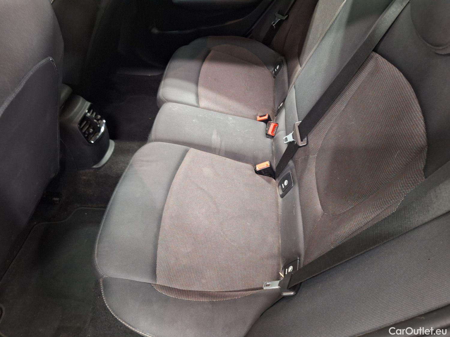  Mini  Clubman MINI, Mini  '15, Mini  One D (85 kW) Aut. 5d #51