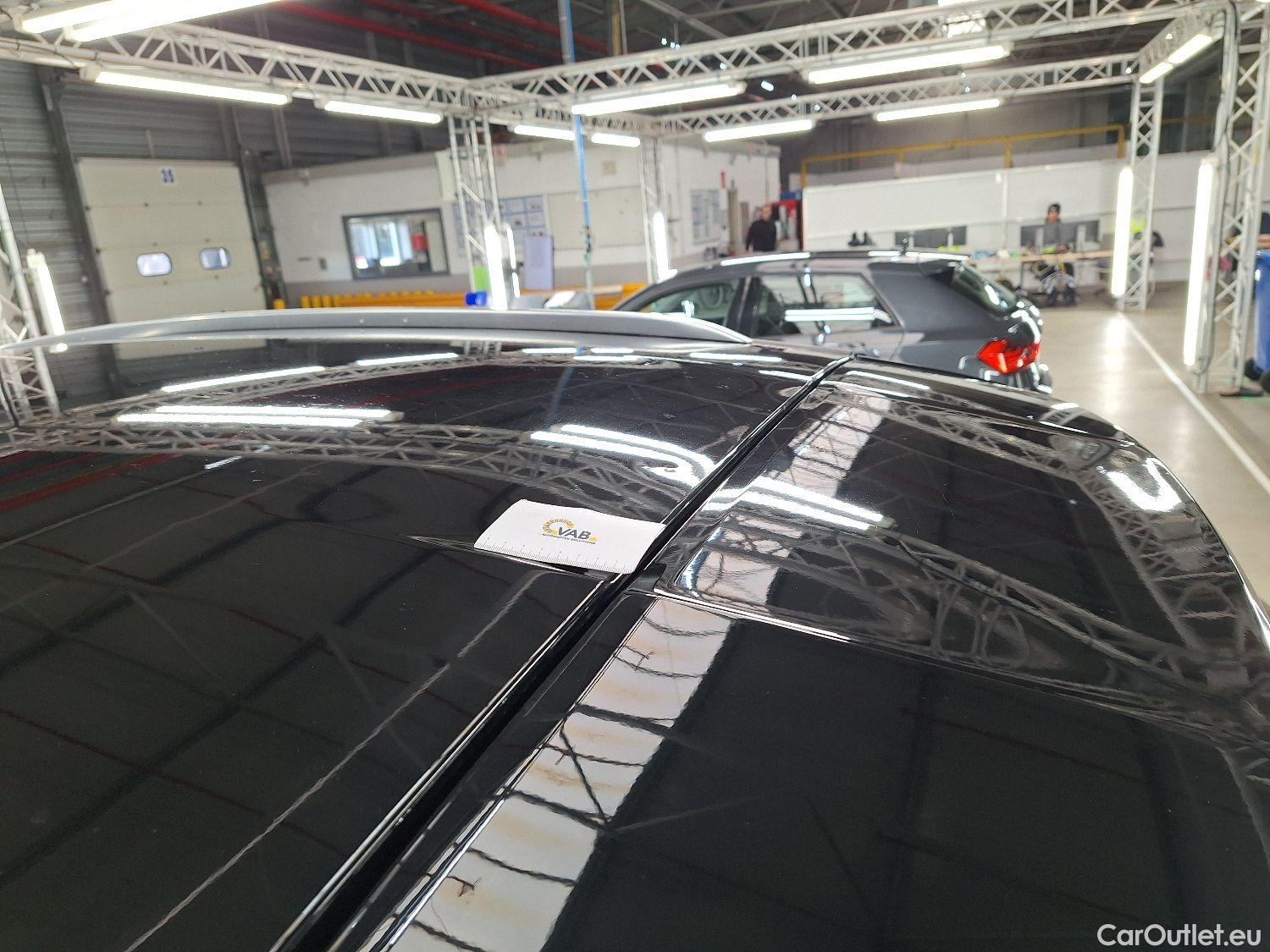  Peugeot  3008 Peugeot,  FL'20, Peugeot  1.5 BlueHDi 96kW S&S EAT8 GT 5d #32