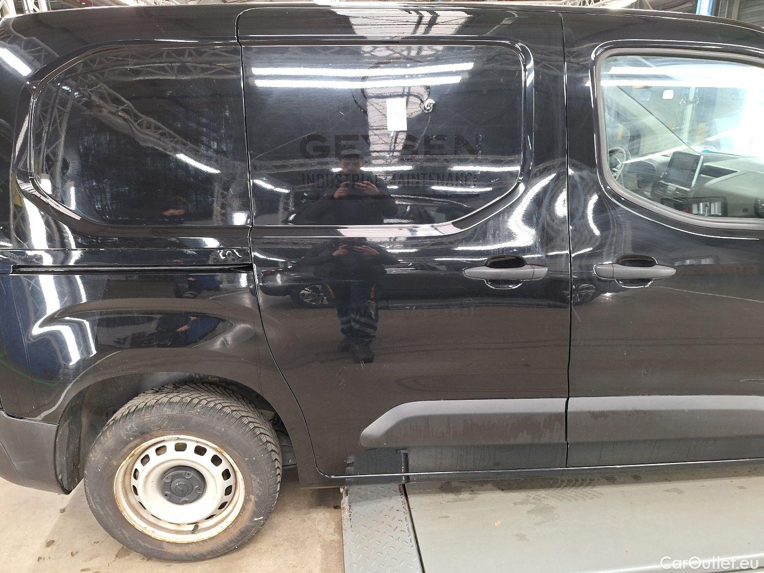  Opel  Combo Opel, _ '18, Opel  1.5 Turbo 55kW 2.0T L1H1 Edition 4d #41