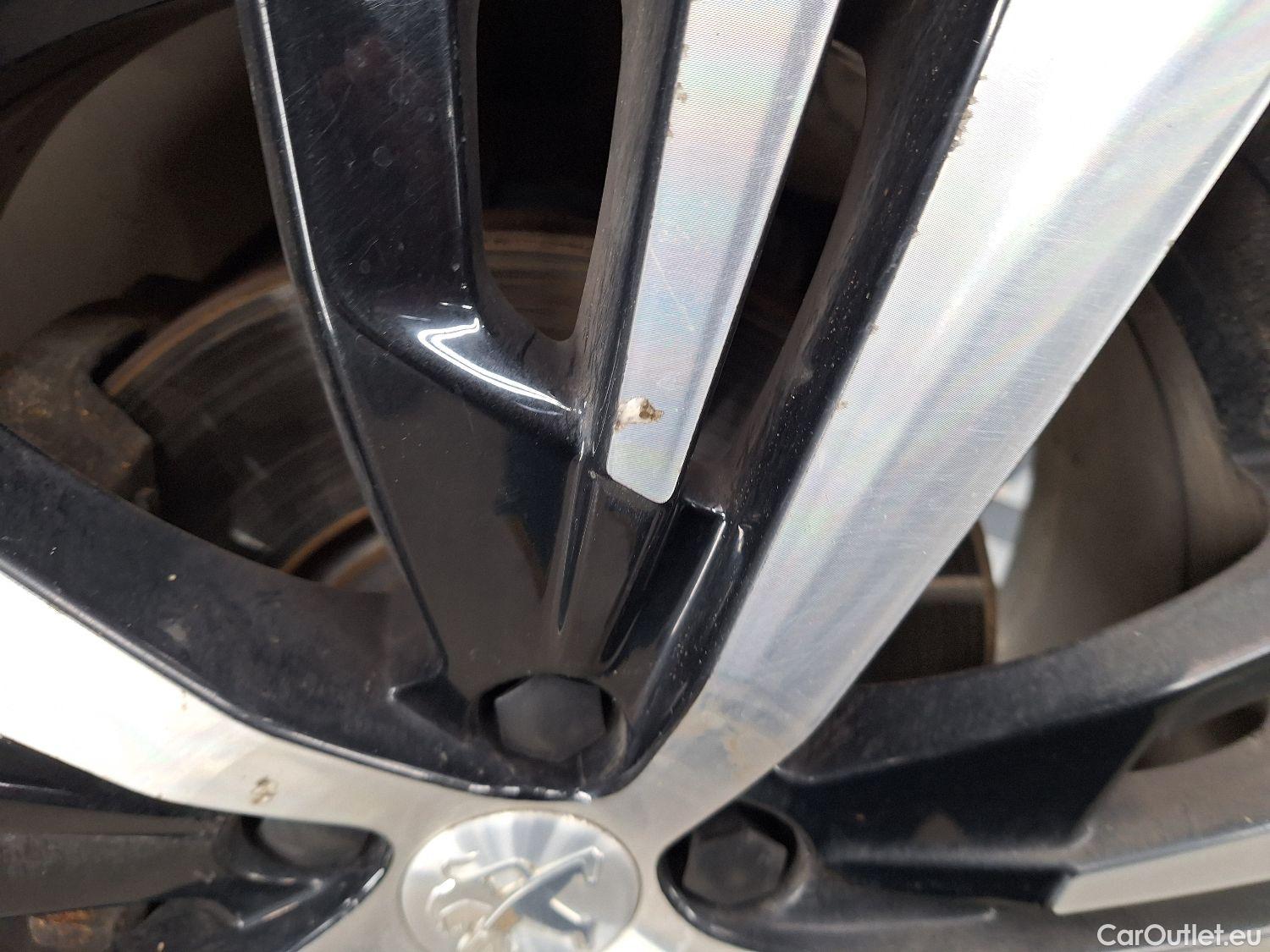  Peugeot  3008 Peugeot,  FL'20, Peugeot  1.5 BlueHDi 96kW S&S EAT8 GT 5d #13