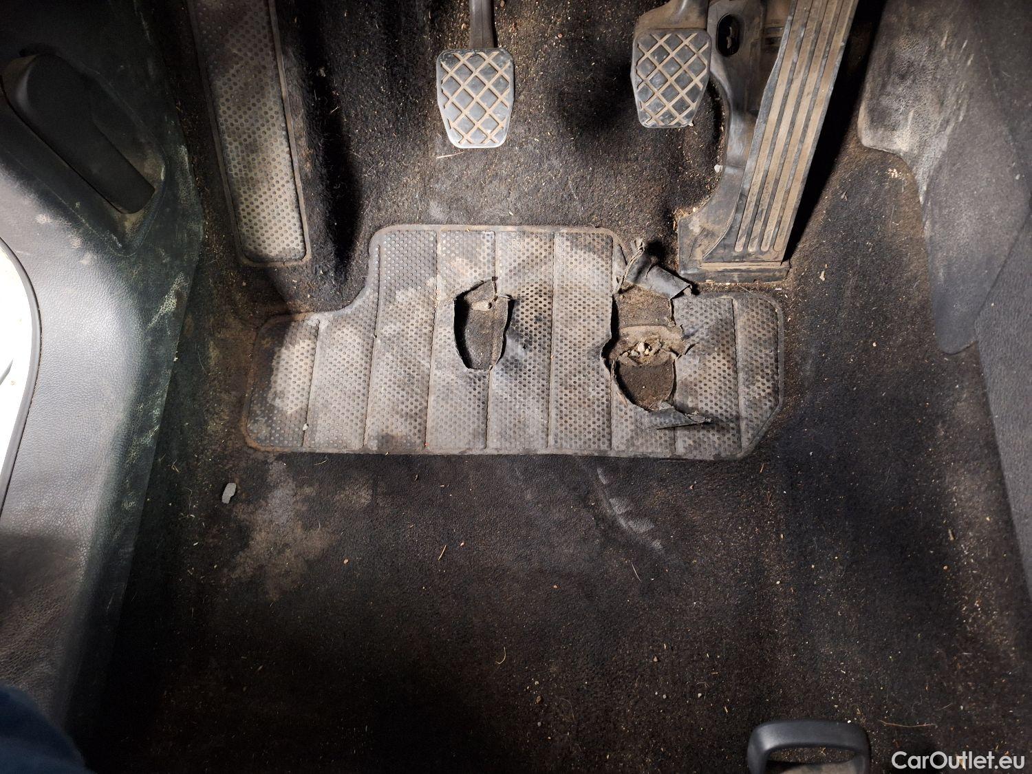  Volkswagen  Caddy VW, _ '15, Volkswagen  Maxi 2.0 CRTDi 75kW SCR BMT Maxi #1