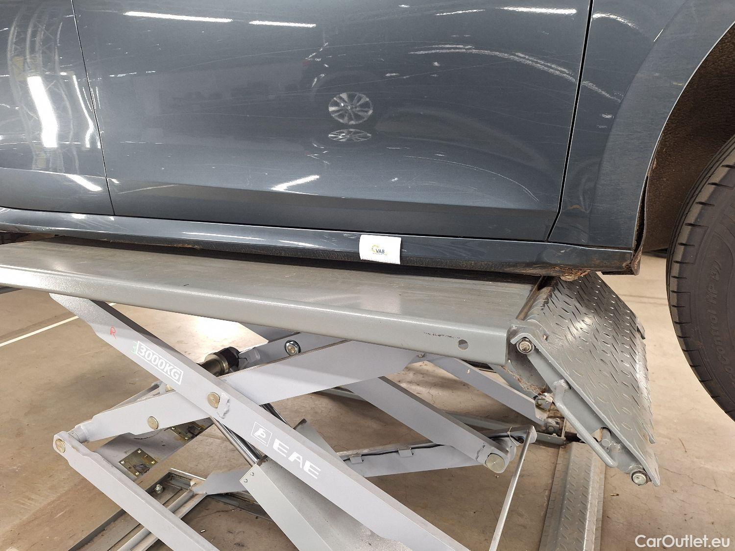  Skoda  Octavia Skoda,  Combi '20, Skoda  Combi 2.0 CRTDI 110kW DSG7 Ambition  #1