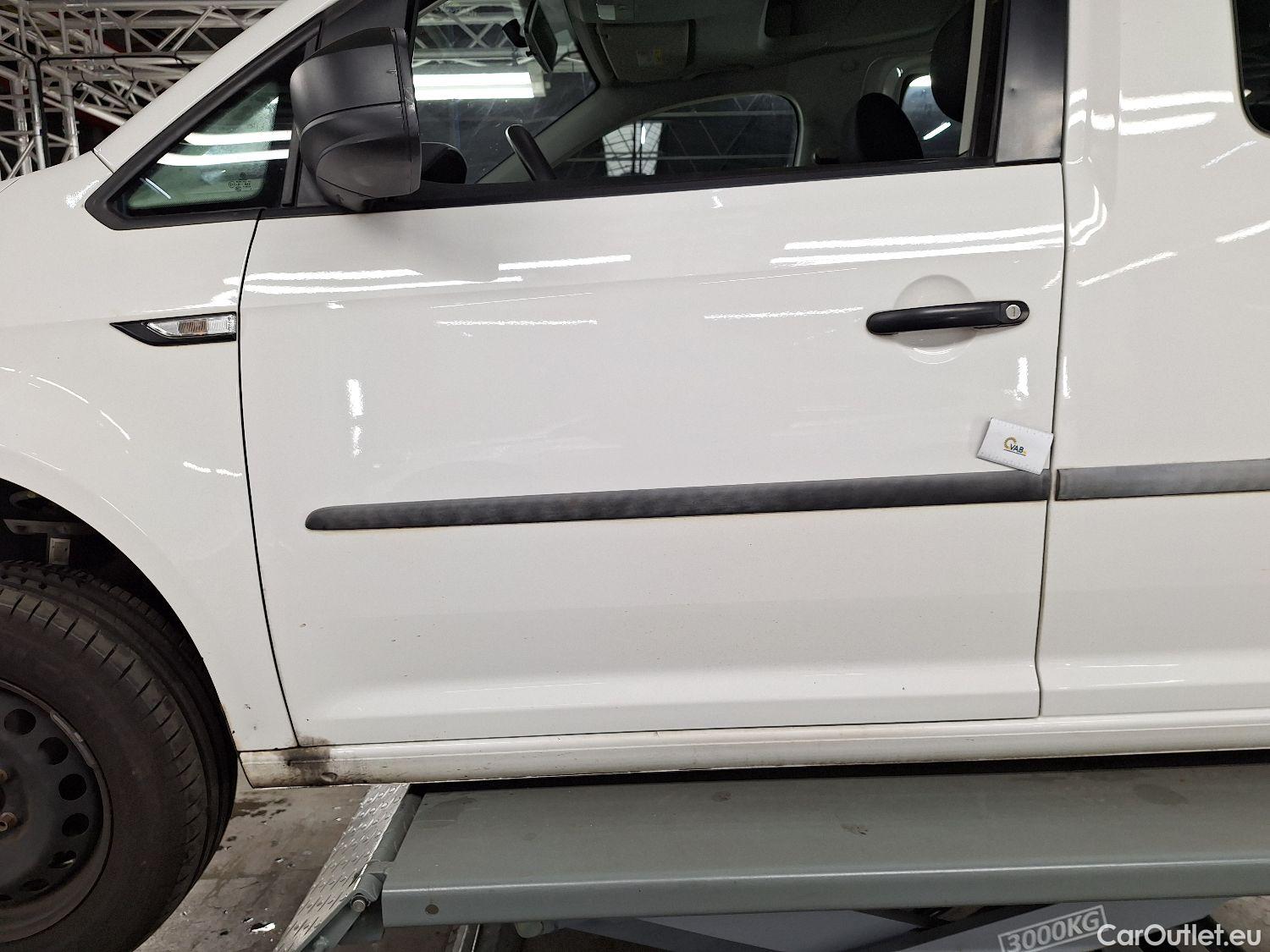  Volkswagen  Caddy VW, _ '15, Volkswagen  Maxi 2.0 CRTDi 75kW SCR BMT Maxi #40