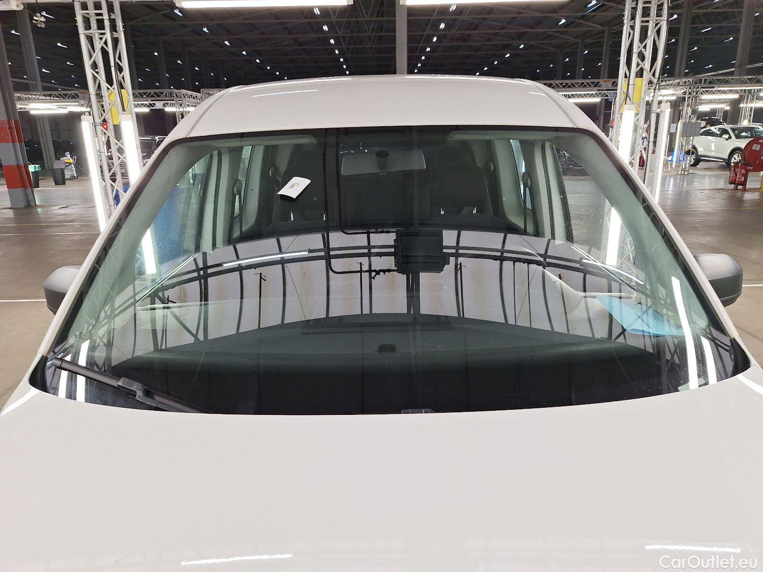  Volkswagen  Caddy VW, _ '15, Volkswagen  Maxi 2.0 CRTDi 75kW SCR BMT Maxi #10