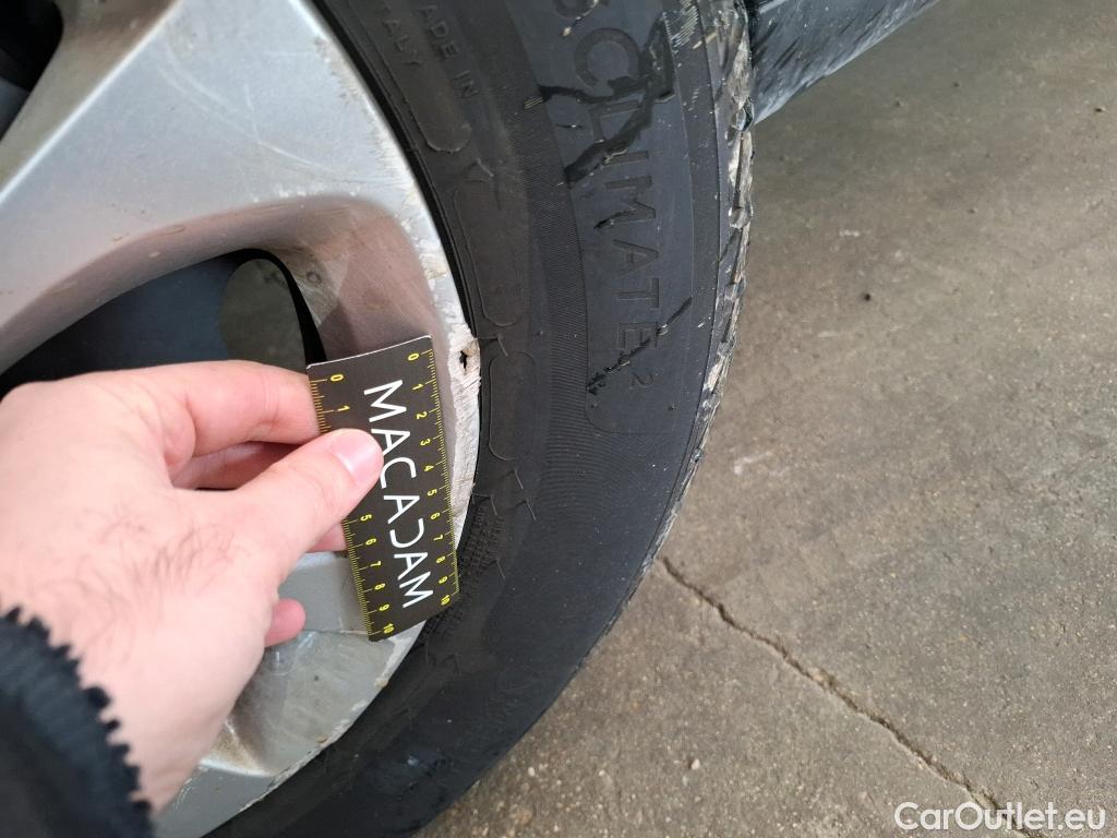  Citroen  C3  Société Feel Nav 1.6 BlueHDi 75CV BVM5 E6 #24