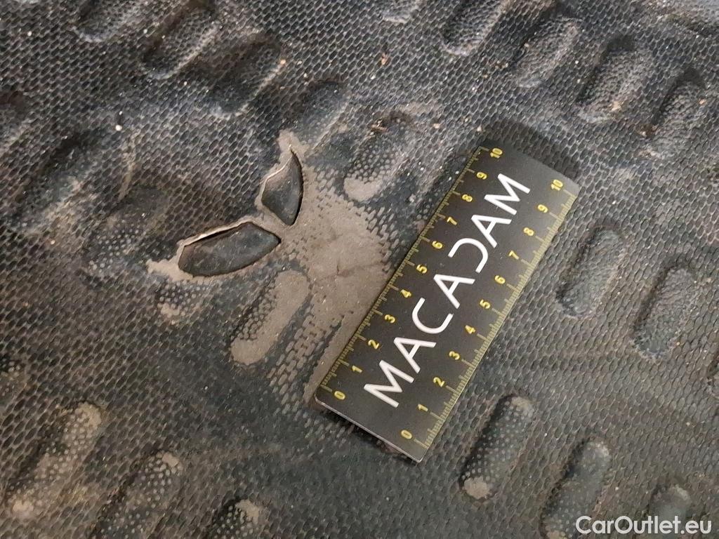  Citroen  Berlingo  Fourgon Club M 1000 1.5 BlueHDi 130CV BVA8 E6dT #38