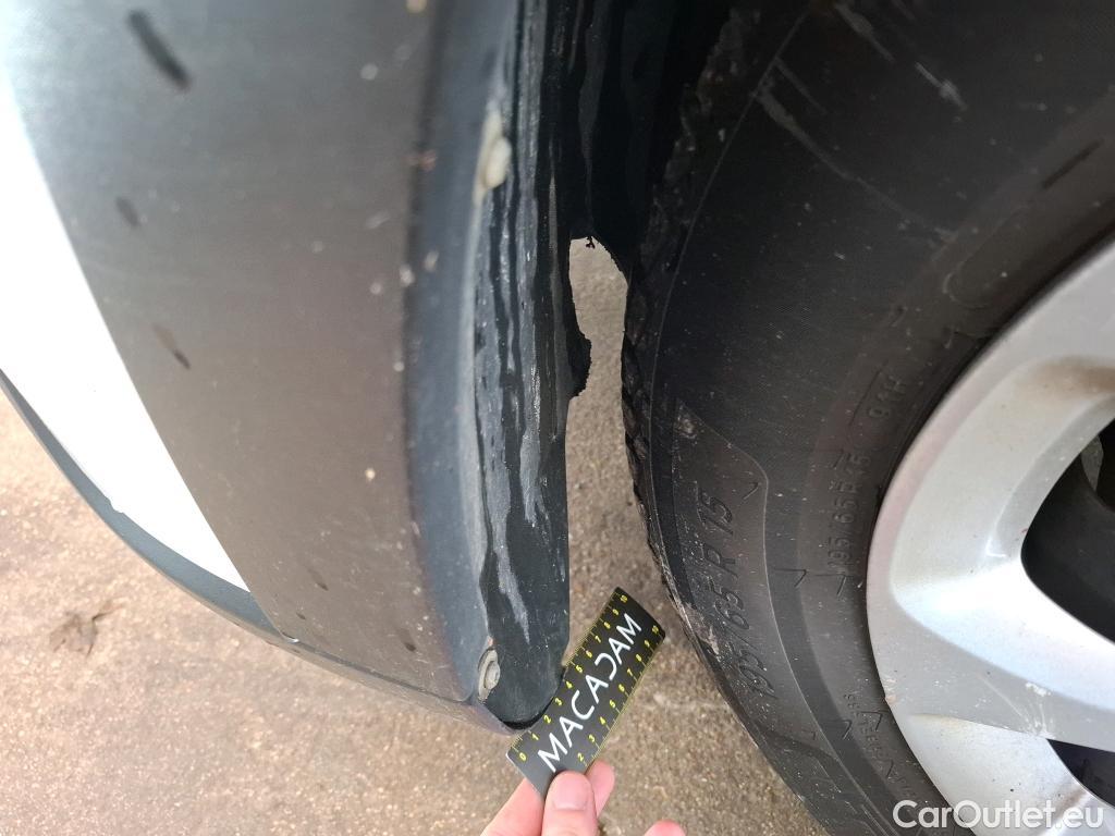  Citroen  C3  Société Feel Nav 1.6 BlueHDi 75CV BVM5 E6 #10