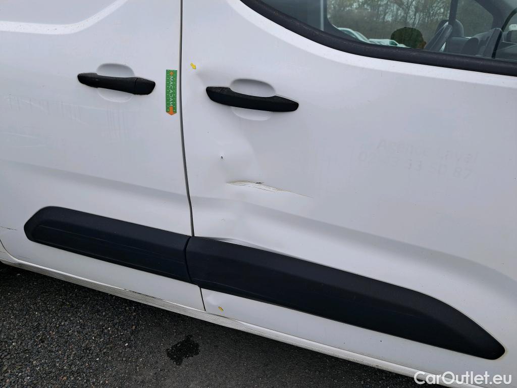  Citroen  Berlingo  Fourgon Club M 650 1.5 BlueHDi 75CV BVM5 E6dT #4