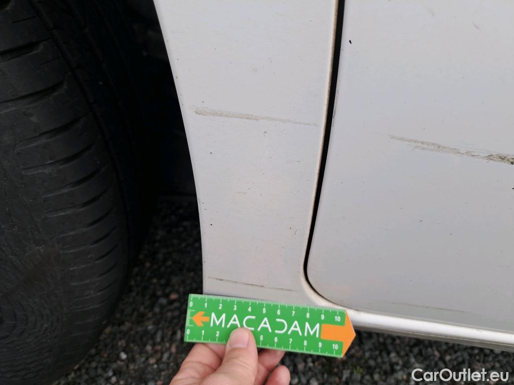  Citroen  Berlingo  Fourgon Club M 650 1.5 BlueHDi 75CV BVM5 E6dT #26