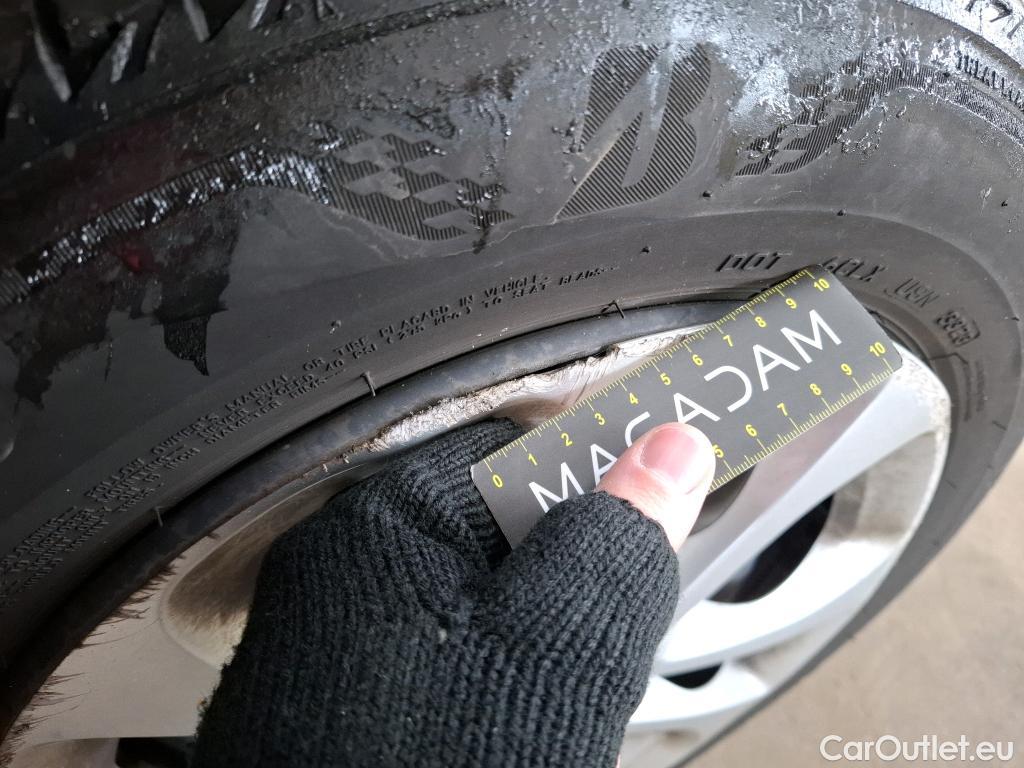  Citroen  C3 CITROEN  Société / 2020 / 5P / Berline / VU BlueHDi 100 SandS BVM6 Feel Business R #12