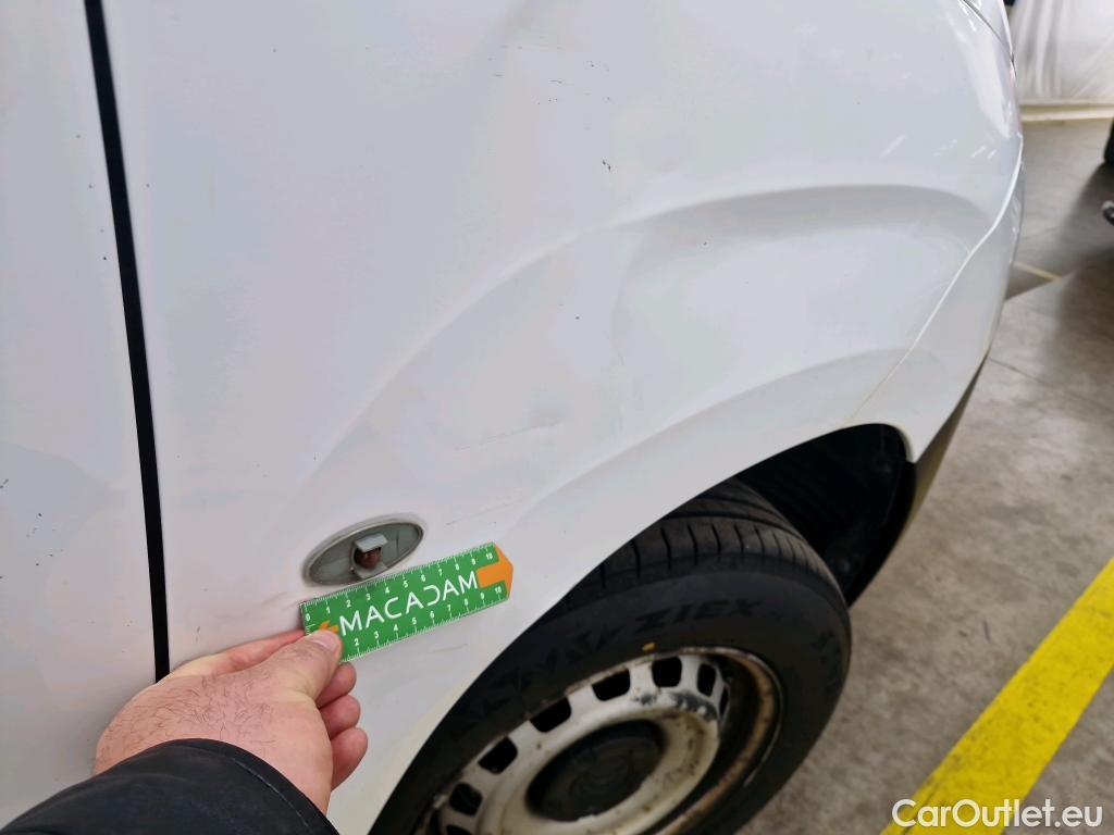  Citroen  Berlingo  Fourgon Club M 650 1.5 BlueHDi 100CV BVM5 E6dT #75