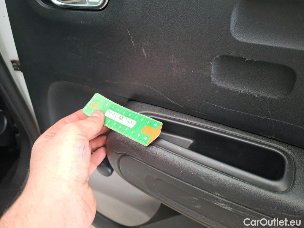  Citroen  C3  Société Feel 1.5 BlueHDI 100CV BVM5 E6dT #13