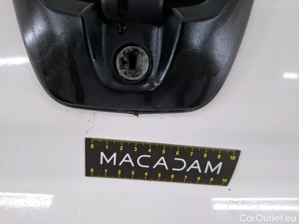  Citroen  Jumper CITROEN  VU 4p Fourgon 33 L2H2 BlueHDi 130 BVM6 Busin #14