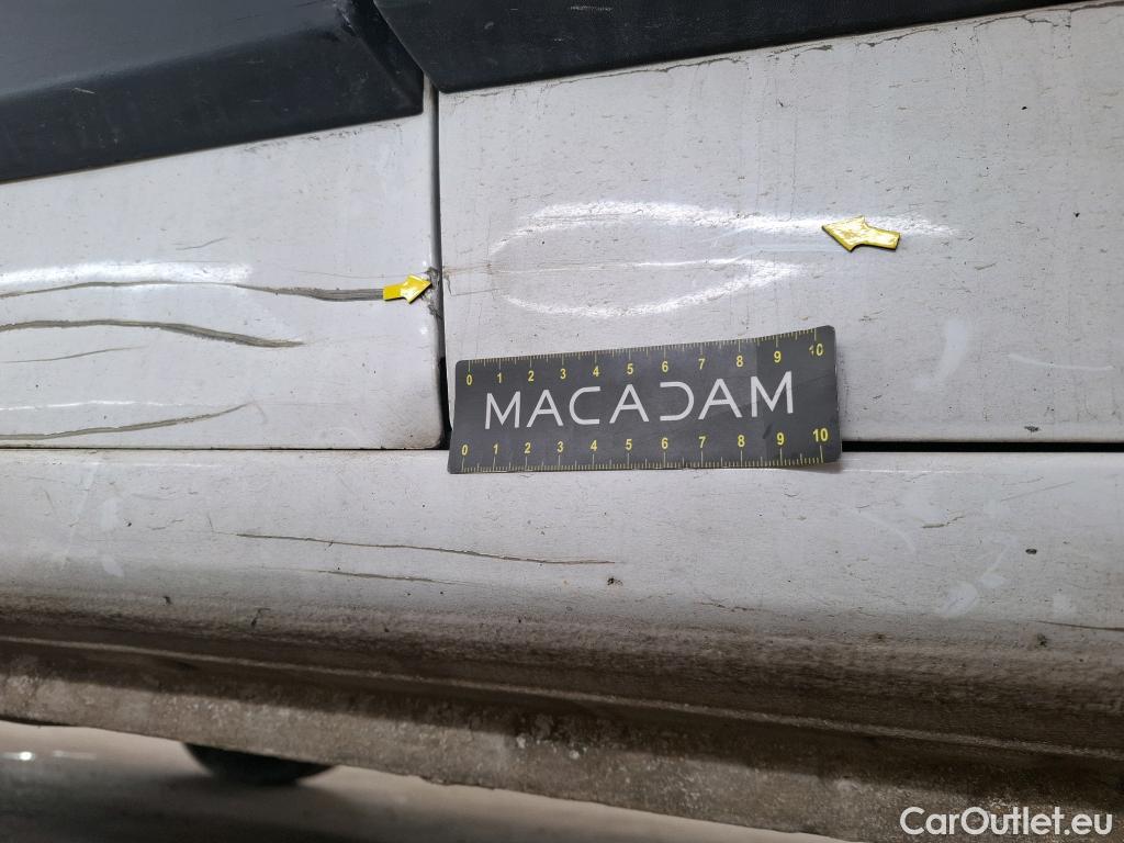  Opel  Combo OPEL  / 2018 / 4P / Fourgonnette 1.5 diesel 100chL1H1/stand CARGO PACK C #10