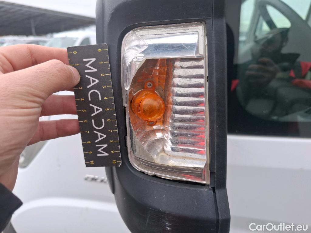  Fiat  Ducato FIAT  SC VU 2p Châssis cabine 35 L 23 Multijet 130 Pack Pro Nav #45