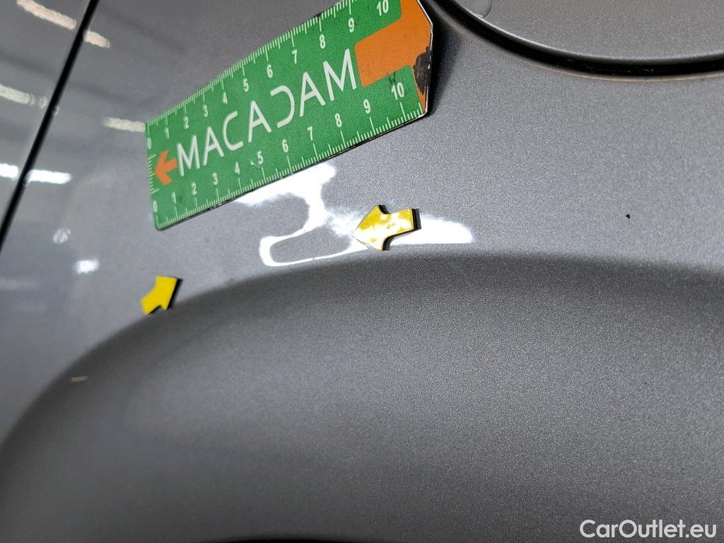  Peugeot  208  Affaire Premium 1.5 HDi 100CV BVM5 E6dT #23