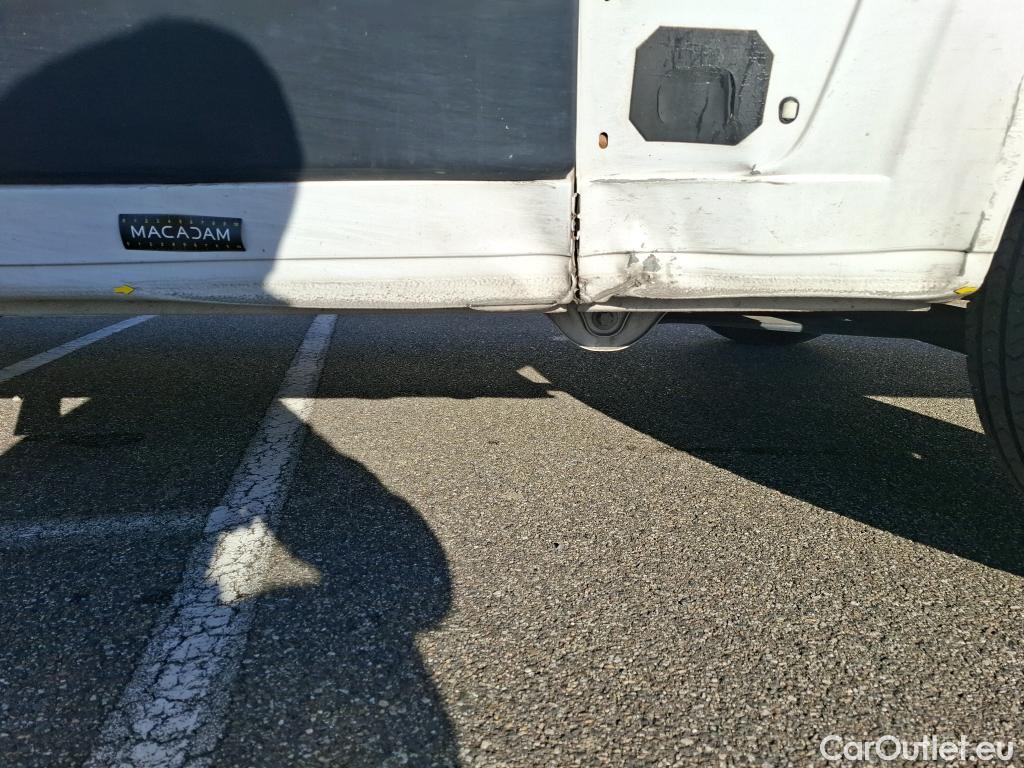  Fiat  Ducato FIAT  2014 4P Fourgon tôlé 2.3 Multijet 120 3.0 M H2 Business #21