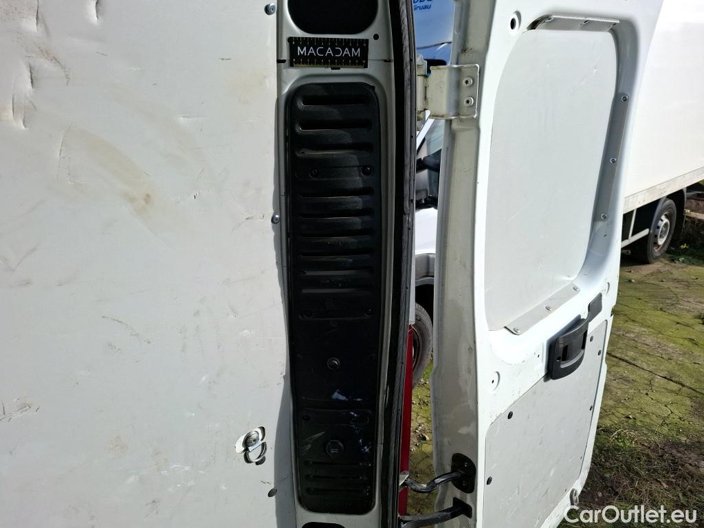  Citroen  Jumper CITROEN  VU 4p Fourgon 33 L3H2 BlueHDi 130 BVM6 Business #75