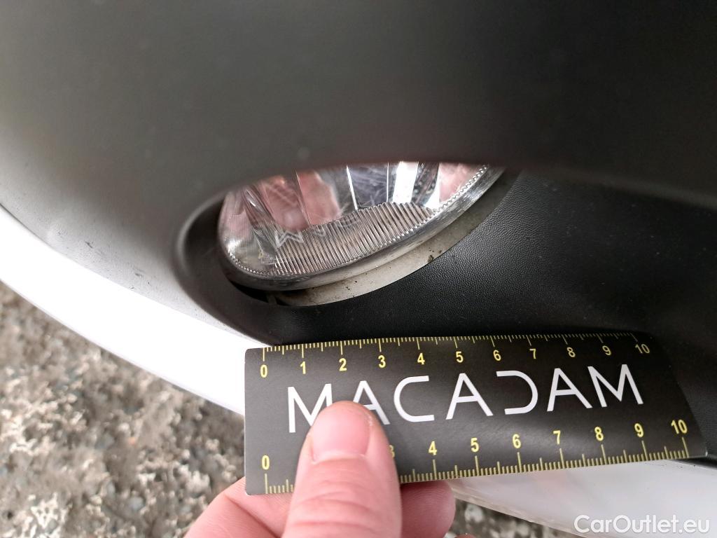  Peugeot  208  Affaire Premium Pack 1.6 HDi 75CV BVM5 E6 #8