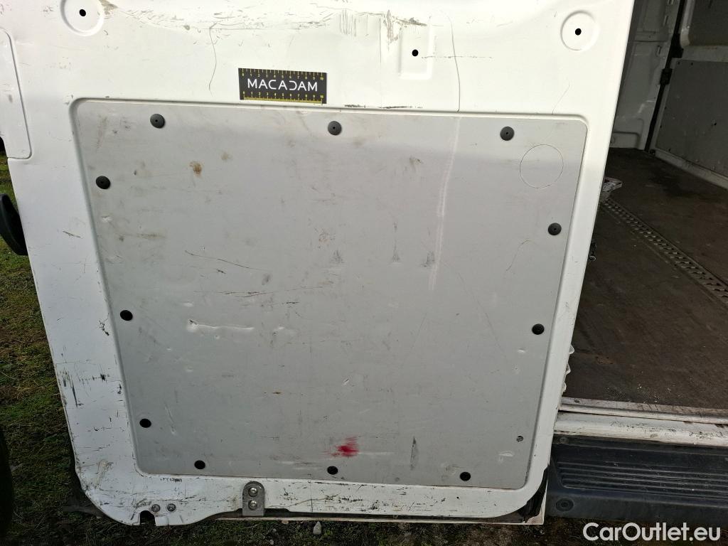  Citroen  Jumper CITROEN  VU 4p Fourgon 33 L3H2 BlueHDi 130 BVM6 Business #82